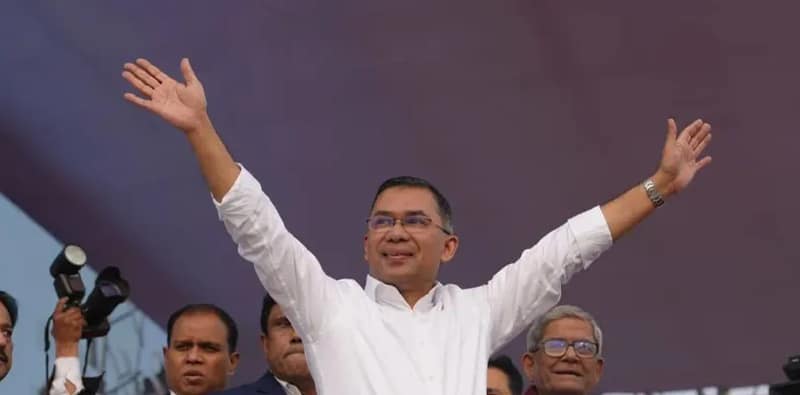 যাচ্ছেন না মোদি, তারেকের শপথে হাজির থাকবেন লোকসভার স্পিকার, নতুন মন্ত্রিসভায় স্থান কাদের, পদ্মাপারে জল্পনা তুঙ্গে