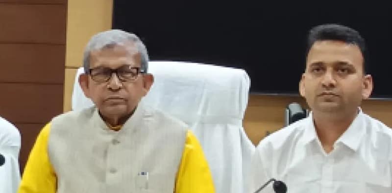 বাংলায় ত্রাস সৃষ্টি করছে কমিশন, সরকারি কর্মীদের পাশেই রয়েছে রাজ্য: মানস ভুঁইয়া