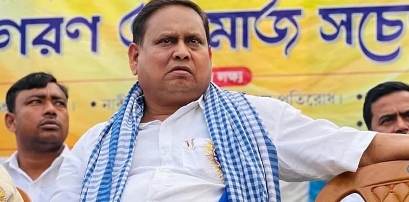 জলাভূমি বুজিয়ে বাড়ি তৈরি, শো কজ হুমায়ুনের স্ত্রীকে