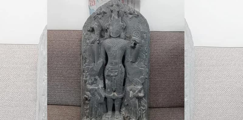 মেমারির বড়ল গ্রামের একটি পুকুর সংস্কারের সময় প্রাচীন বিষ্ণুমূর্তির উদ্ধার হল