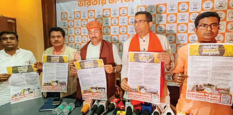 বঞ্চিত আদি নেতারাই ভরসা, দুধকুমারদের নিয়ে বোলপুরে ‘মানভঞ্জন’ বৈঠক বিজেপির