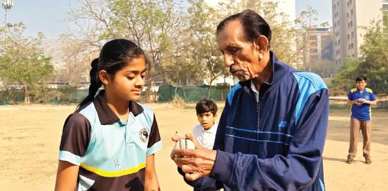 টেস্ট খেলা কমাতে হবে বুমরাহকে, চোটমুক্ত থাকার দাওয়াই ছোটোবেলার কোচ কিশোর ত্রিবেদীর