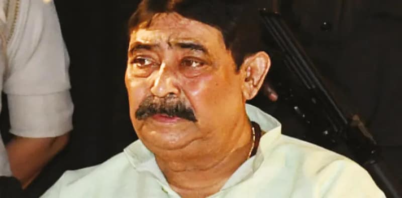 দুবরাজপুরে অনুব্রত মণ্ডলের গাড়ি আটকে ক্ষোভ কর্মীদের