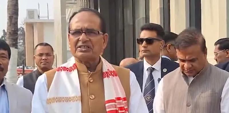 অসমের গুয়াহাটিতে গেলেন কেন্দ্রীয় মন্ত্রী শিবরাজ সিং চৌহান