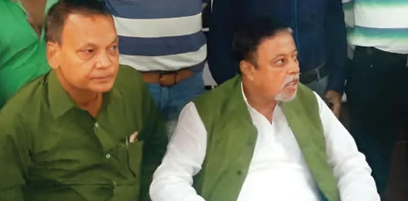 জল্পেশ মন্দিরে পুজো দিতে এলেই বসুনিয়া বাড়িতে আসতেন মুকুল