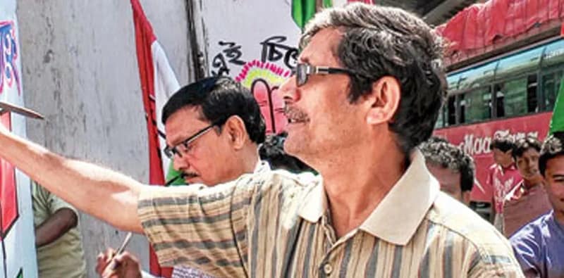 মানুষের মন ঘোরাতে মাঠে নেমেছেন প্রাক্তন মন্ত্রী সিপিআইয়ের শ্রীকুমার মুখোপাধ্যায়