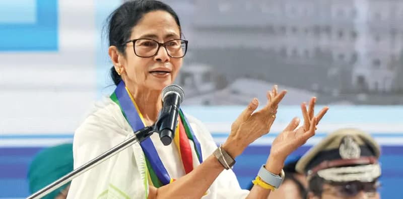 'বাংলার ধর্মনিরপেক্ষতা, সহিষ্ণুতার ঐতিহ্যের গায়ে দাগ লাগতে দেব না,' শ্রীচৈতন্যদেবের আবির্ভাব দিবসে শপথ মমতার