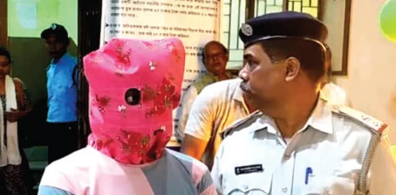 ‘লিভ ইন’ সম্পর্কে ফাটল, আত্মঘাতী  বধূর দেহ লোপাটের চেষ্টায় ধৃত নন্দাই