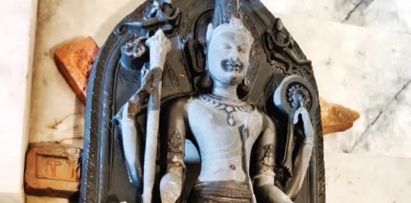 পাণ্ডুয়ায় উদ্ধার প্রাচীন বুদ্ধমূর্তি