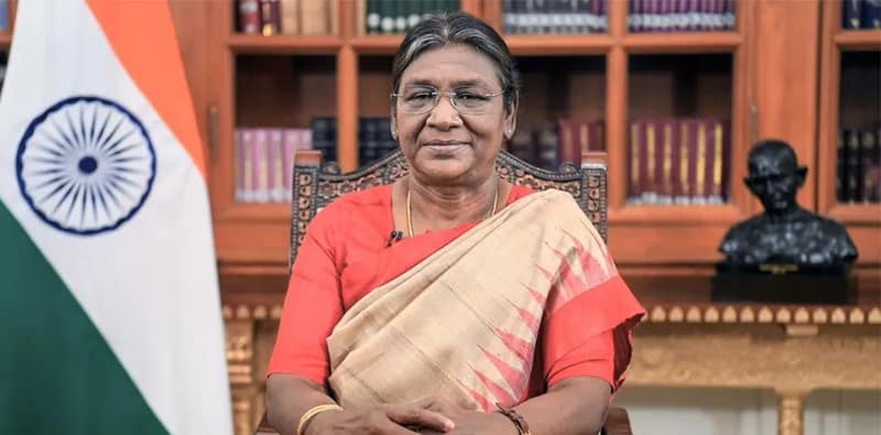 শিলিগুড়ির বিধাননগরে রাজ্য সরকারের বিরুদ্ধে ক্ষোভ রাষ্ট্রপতির