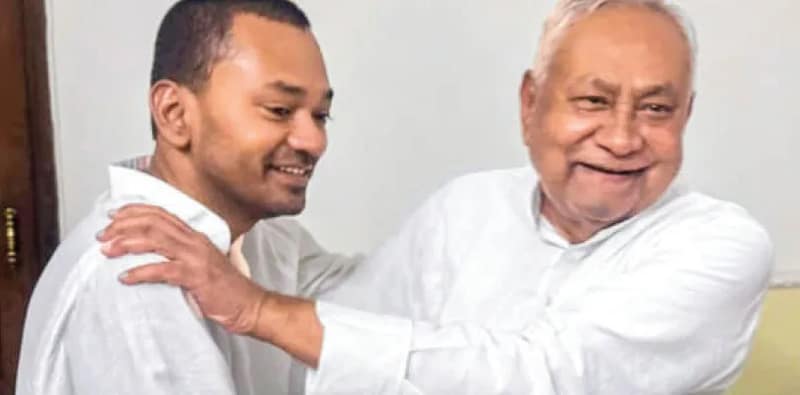 জেডিইউ-তে আনুষ্ঠানিক যোগ নীতীশপুত্র নিশান্তের