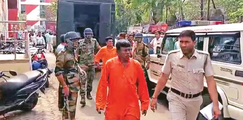 তৃণমূল কার্যালয়ে  হামলা: গ্রেপ্তার ১০ বিজেপি কর্মী