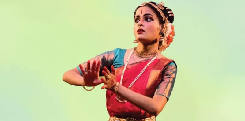 শাস্ত্রীয় শিল্পের পরিবেশনা