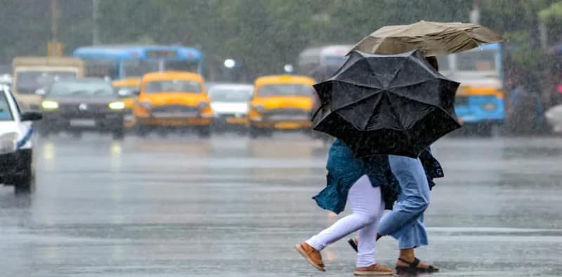 দিনকয়েক উত্তরবঙ্গের কিছু অংশে ঝড়বৃষ্টি, দক্ষিণবঙ্গে ১৫-১৭ তারিখ