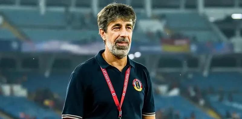 ‘নিজের বিপদ নিজেই ডাকছেন কোচ অস্কার’