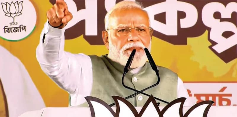 বঞ্চনার পাঁকে পদ্ম ফোটে?
