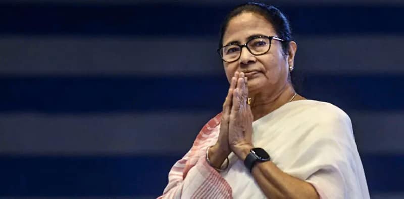 অন্নদাতা কৃষকদের শ্রদ্ধা জানিয়ে পাশে থাকার অঙ্গীকার মুখ্যমন্ত্রীর