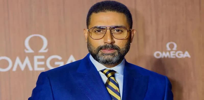 ফের সিদ্ধার্থের ছবিতে অভিষেক