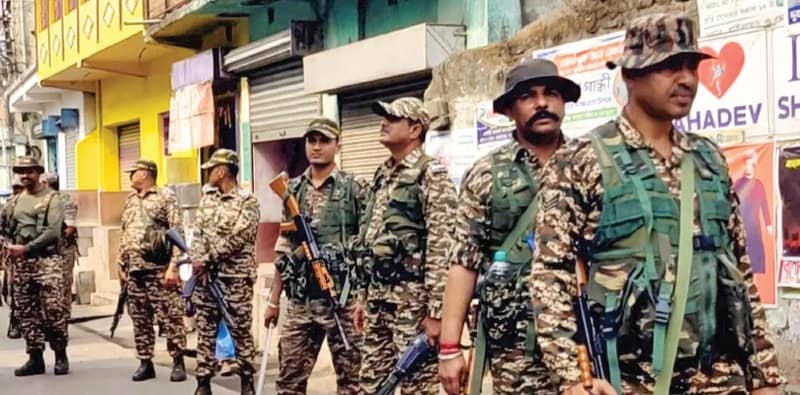 মালদহে ৫০ শতাংশ বুথই স্পর্শকাতর, চালু হেল্পলাইন নম্বর