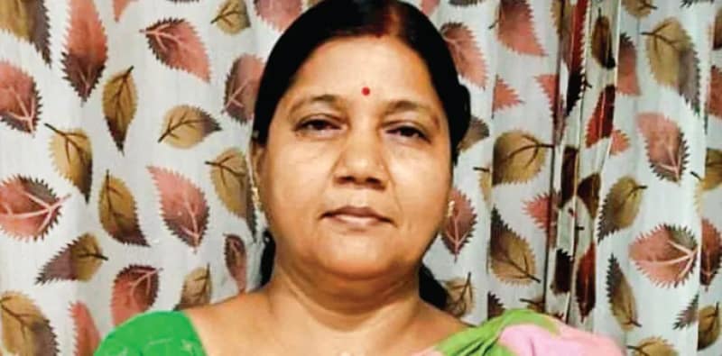 রাষ্ট্রপতি পুরস্কারপ্রাপ্ত মহিলা থেকে শিক্ষক, ঘাসফুলের তালিকায় চমক