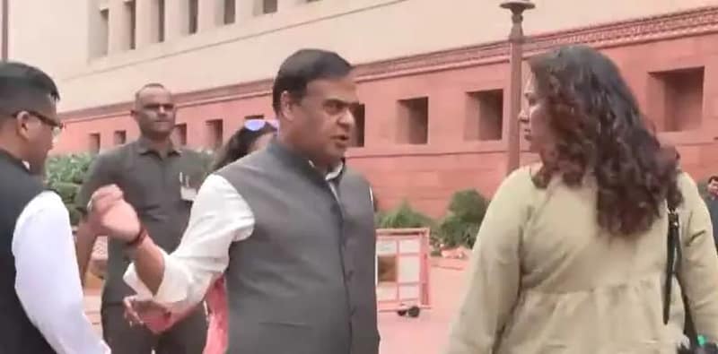 দিল্লিতে লোকসভা চলাকালীন সংসদে এসে পৌছালেন অসমের মুখ্যমন্ত্রী হিমন্ত বিশ্বশর্মা