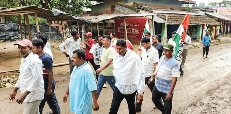 হবিবপুরে বৃষ্টিকে উপেক্ষা করে জোর প্রচার তৃণমূল, বিজেপি ও বাম প্রার্থীর