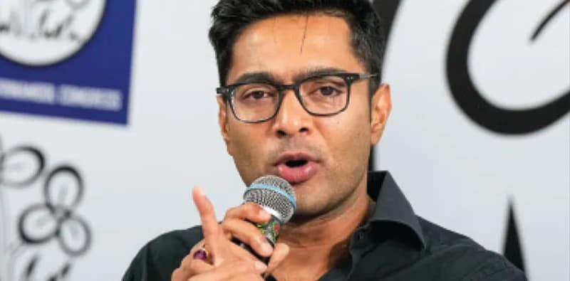 তৃণমূলের বুথ লেভেল এজেন্টদের টাকার অফার বিজেপির! অভিযোগ অভিষেকের