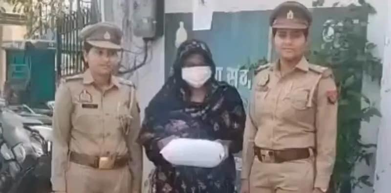 নয়ডায় ১.২ কেজি গাঁজা পাচারের অভিযোগে একজন মহিলাকে গ্রেপ্তার করল পুলিশ