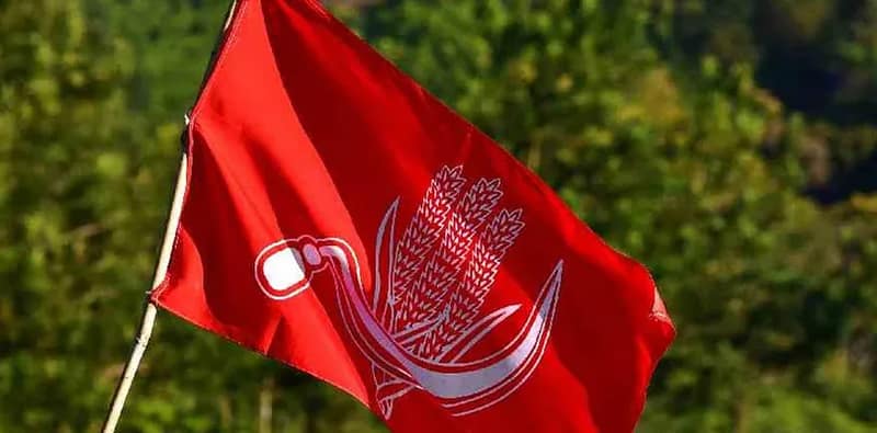 ইটাহার: বৈঠক হয়নি, প্রচারে না গিয়ে কর্মস্থলে মন সিপিআই প্রার্থীর