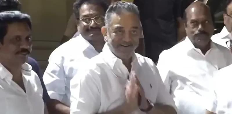 আসন সমঝোতা নিয়ে আলোচনা করতে ডিএমকে দপ্তরে এলেন এমএনএম প্রধান কামাল হাসান
