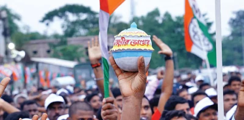 টাকা দেয়নি বিজেপি দিল্লির গৃহবধূদের সতর্কবার্তা, কথা রাখেনি রেখা গুপ্তার সরকার