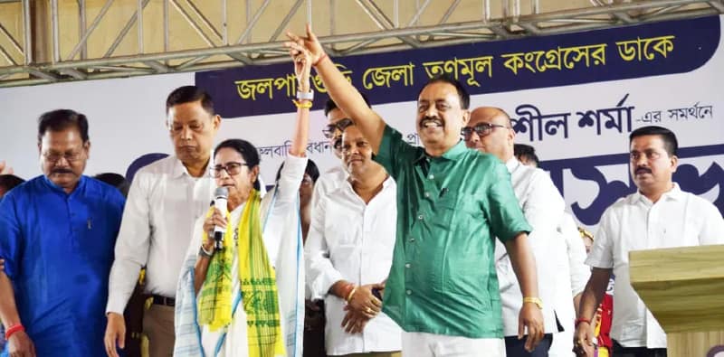 মহিলাদের বুথ পাহারা দেওয়ার আহ্বান মুখ্যমন্ত্রীর