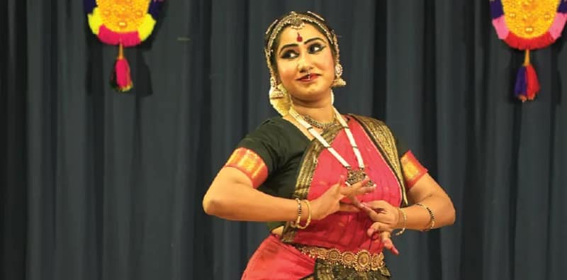 ভরতনাট্যমের পরিবেশনা