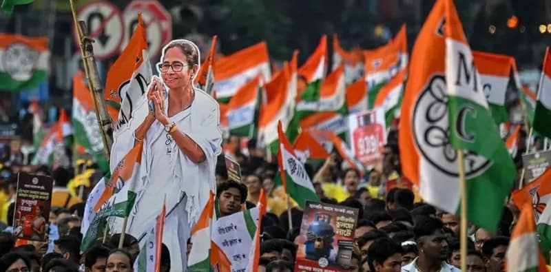 রবিবার মানবাজারে সভা মমতার, প্রস্তুতি তুঙ্গে