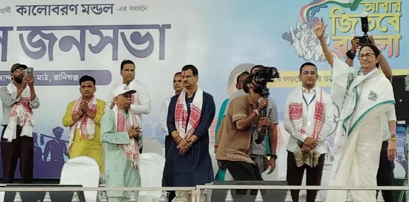 রঘুনাথগঞ্জে হিংসা বিজেপি করেছে, কাউকে ছাড়া হবে না: মমতা