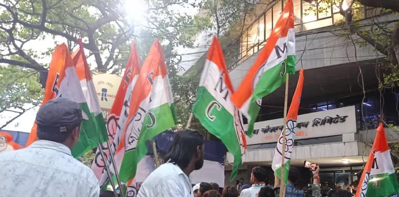 সিইওর সঙ্গে সাক্ষাতে শশী পাঁজা, চন্দ্রিমা ভট্টাচার্য ও বৈশ্বানর চট্টোপাধ্যায়
