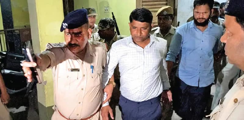 কমিশনের বসানো অফিসাররা নিষ্ক্রিয় কেন, গেরুয়া চক্রান্ত? মালদহ নিয়ে ছিল আগাম গোয়েন্দা রিপোর্ট