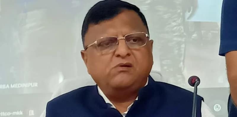 ভোট প্রস্তুতি খতিয়ে দেখতে পূর্ব মেদিনীপুরে এসেছেন রাজ্যের মুখ্য নির্বাচনি আধিকারিক মনোজ আগরওয়াল