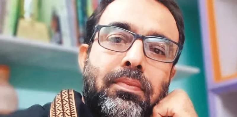 ভোটার তালিকায় নামই নেই  প্রিসাইডিংয়ের দায়িত্ব শিক্ষককে