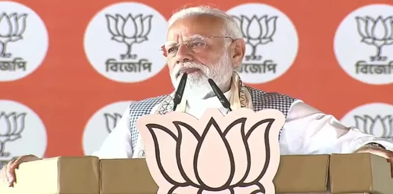 আমাদের বাংলা শক্তি পুজোর মাটি: প্রধানমন্ত্রী নরেন্দ্র মোদি