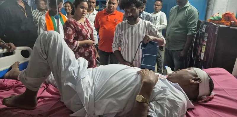 নির্বাচনী প্রচারে বেরিয়ে  আহত ময়নাগুড়ি বিধানসভার বিজেপি প্রার্থীর ডালিম রায়