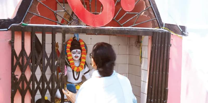 ভাড়ায় বহিরাগত নয়, ভবানীপুরের জনতায় ভাসলেন অগ্নিকন্যা