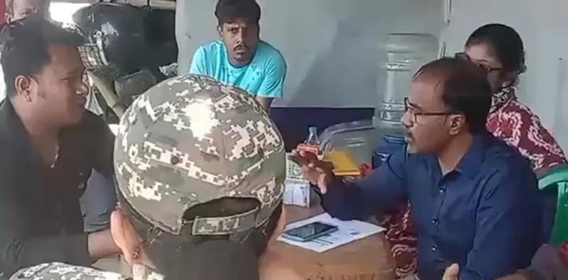বিজেপি প্রার্থীর ঘনিষ্ঠ ব্যবসায়ীর গাড়ি থেকে ১৭ লক্ষ টাকা ও সোনা উদ্ধার
