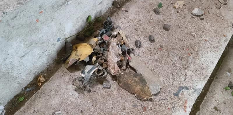 কল্যাণীতে স্কুলের ছাদে ফাটল বোমা