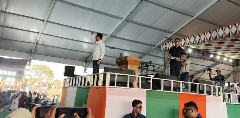 বাদুড়িয়ায় তৃণমূলের জনসভায় এলেন অভিষেক বন্দ্যোপাধ্যায়