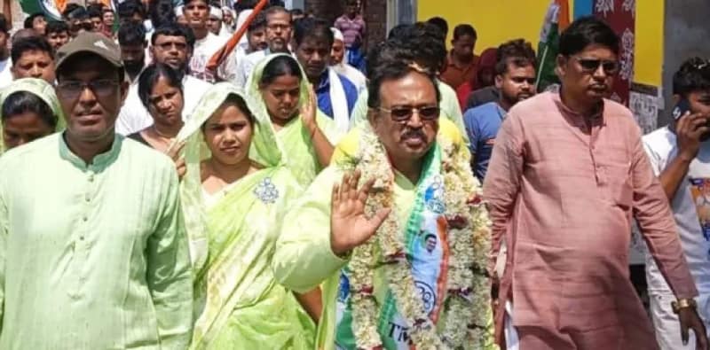 চৈতন্য হয়েছে! তৃণমূল প্রার্থীকে বললেন বৃদ্ধ, ব্যবধান দ্বিগুণ করার কথা ভাবছেন বিশ্বনাথ