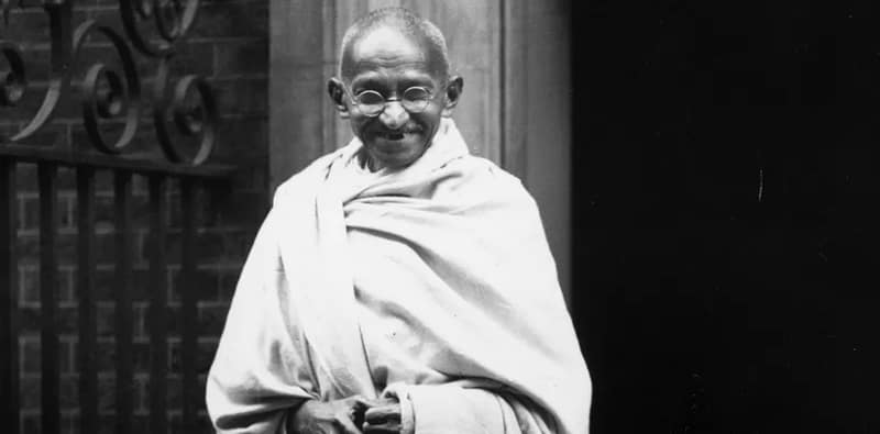 মহাত্মা গান্ধীকে নিয়ে বিজেপি প্রার্থীর কু-মন্তব্যের প্রতিবাদে মুখর ধূপগুড়ি