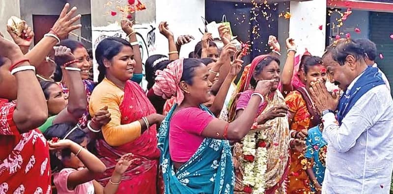 নববর্ষে জমকালো প্রচার, পরিকল্পনা সমস্ত পক্ষের