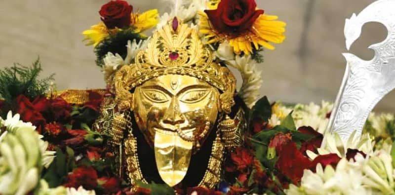 বুড়া কালী মন্দিরে পুজো দিয়ে নববর্ষ শুরু বালুরঘাটবাসীর