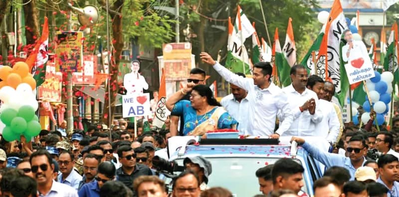 ‘বিজয় উৎসব এই মাঠেই করব’, কোচবিহারে প্রতিজ্ঞা অভিষেকের